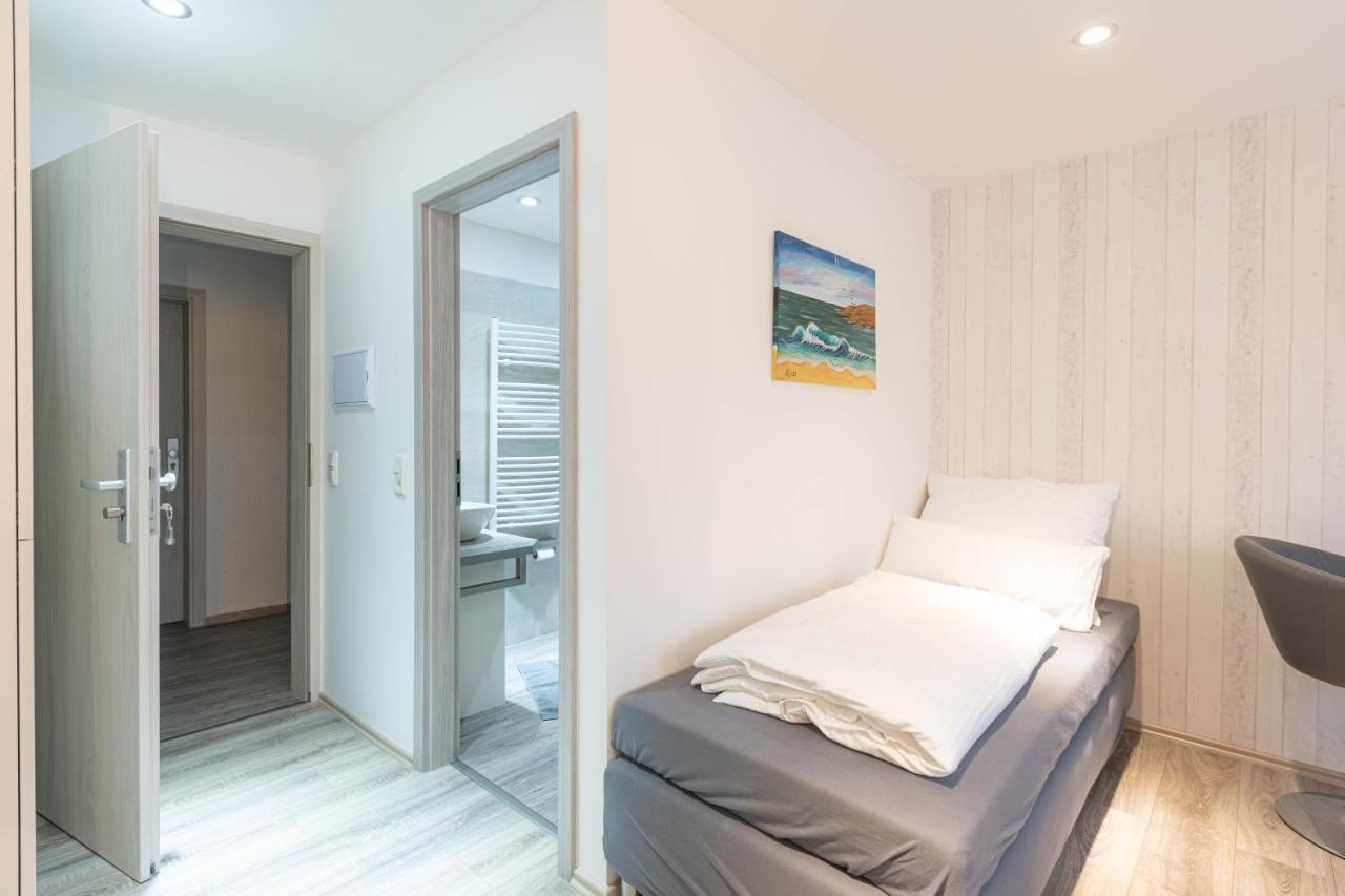 Messe-Hotelzimmer-Einzimmerappartement Леверкузен Екстериор снимка