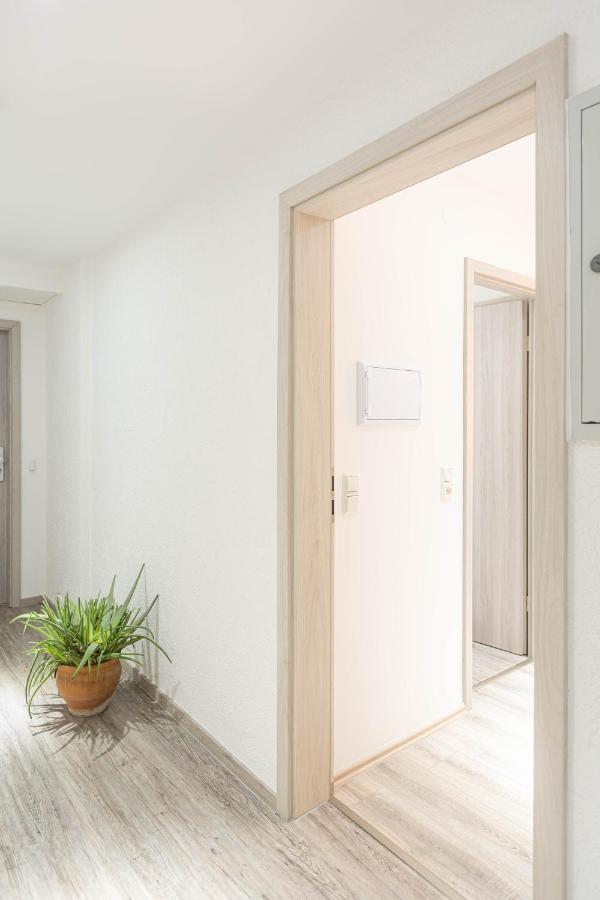 Messe-Hotelzimmer-Einzimmerappartement Леверкузен Екстериор снимка